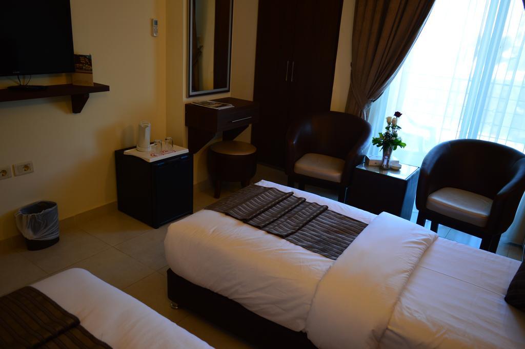 Ream Hotel Amman Rum bild