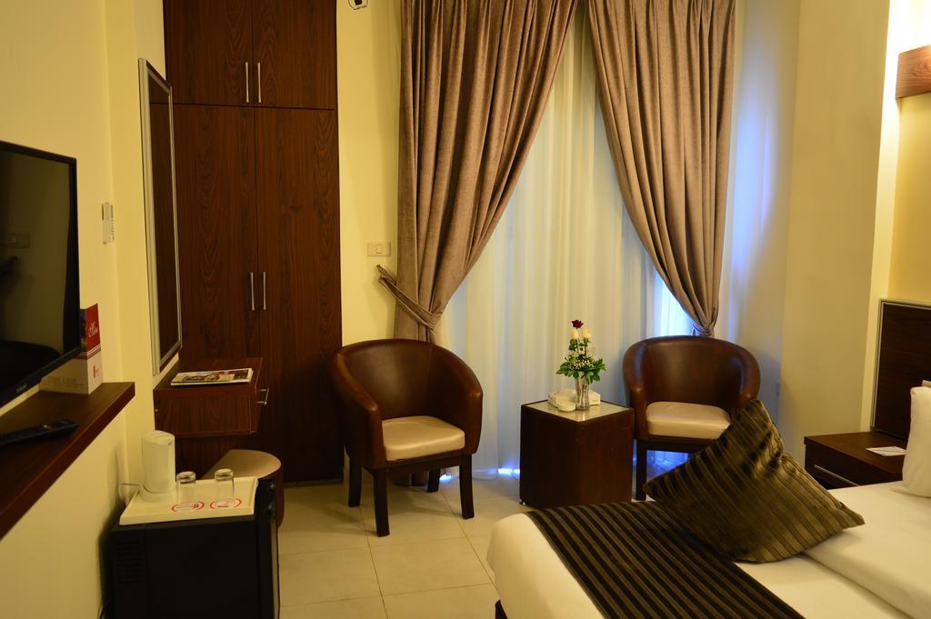 Ream Hotel Amman Rum bild